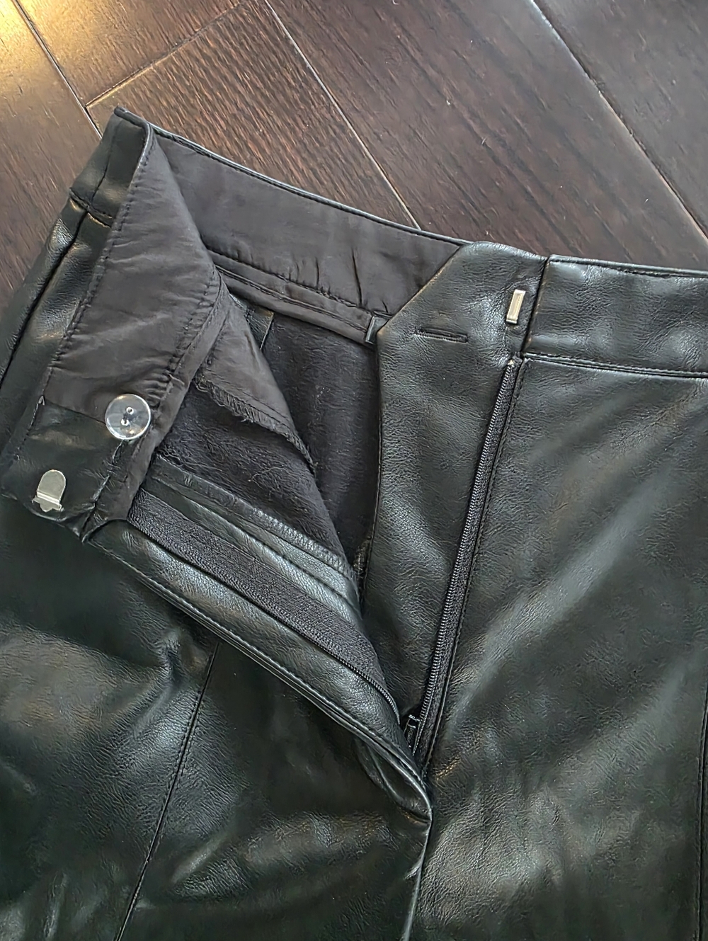 Dynamite Black Faux Leather Wide-Leg Pants - Picture 5 of 9
